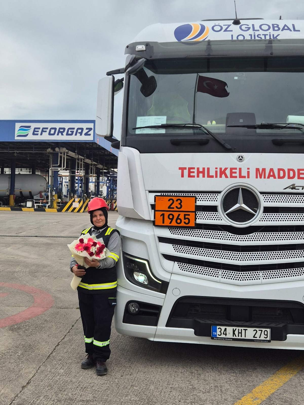 Kadromuzda Çalışan Bayan Sürücülerimiz Anneler Günü Kutlaması
